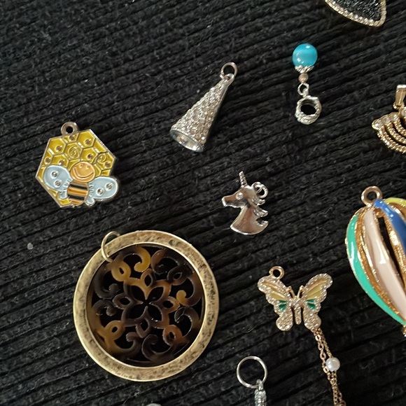 27 Charms, make jewelry repurpose, odd etc - Picture 2 of 8